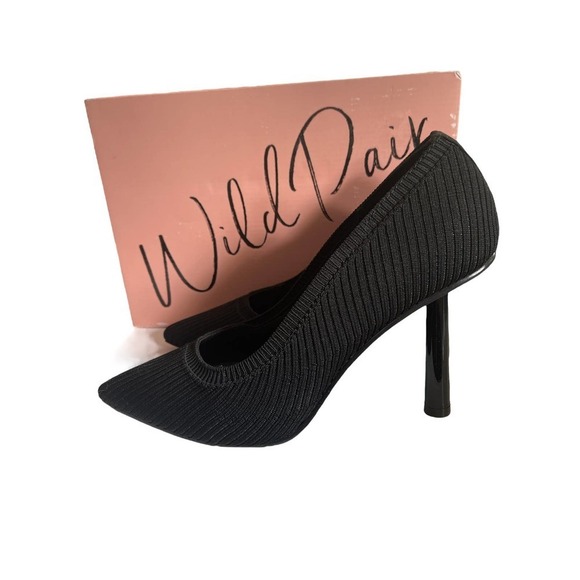 Wild Pair Daliaa Pumps Black Knit Size 9.5 - Picture 2 of 4